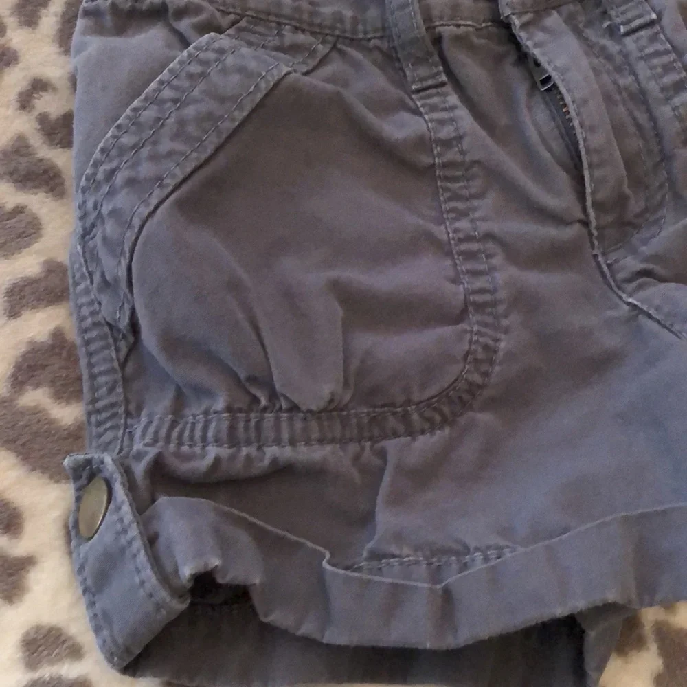 77kids by American Eagle Gray Shorts Size 4 Years